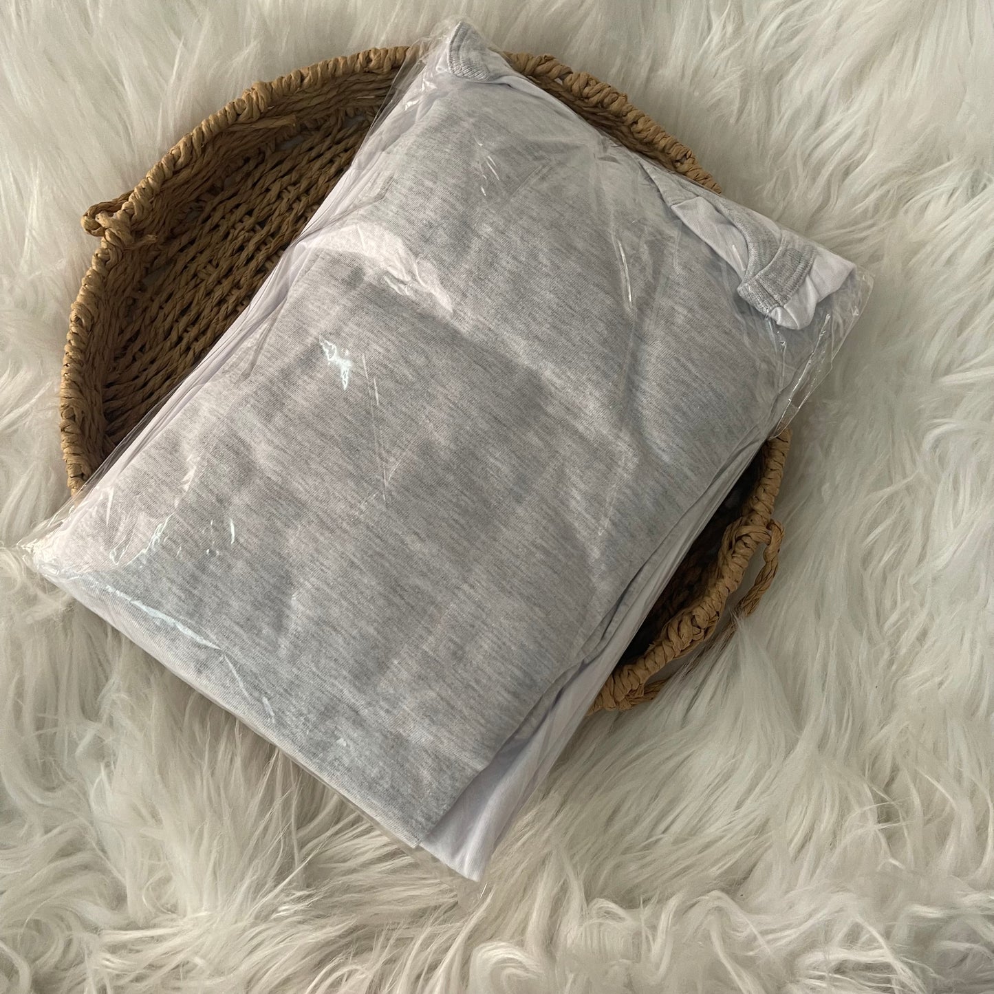 Grey & white long sleeve pyjamas - Medium